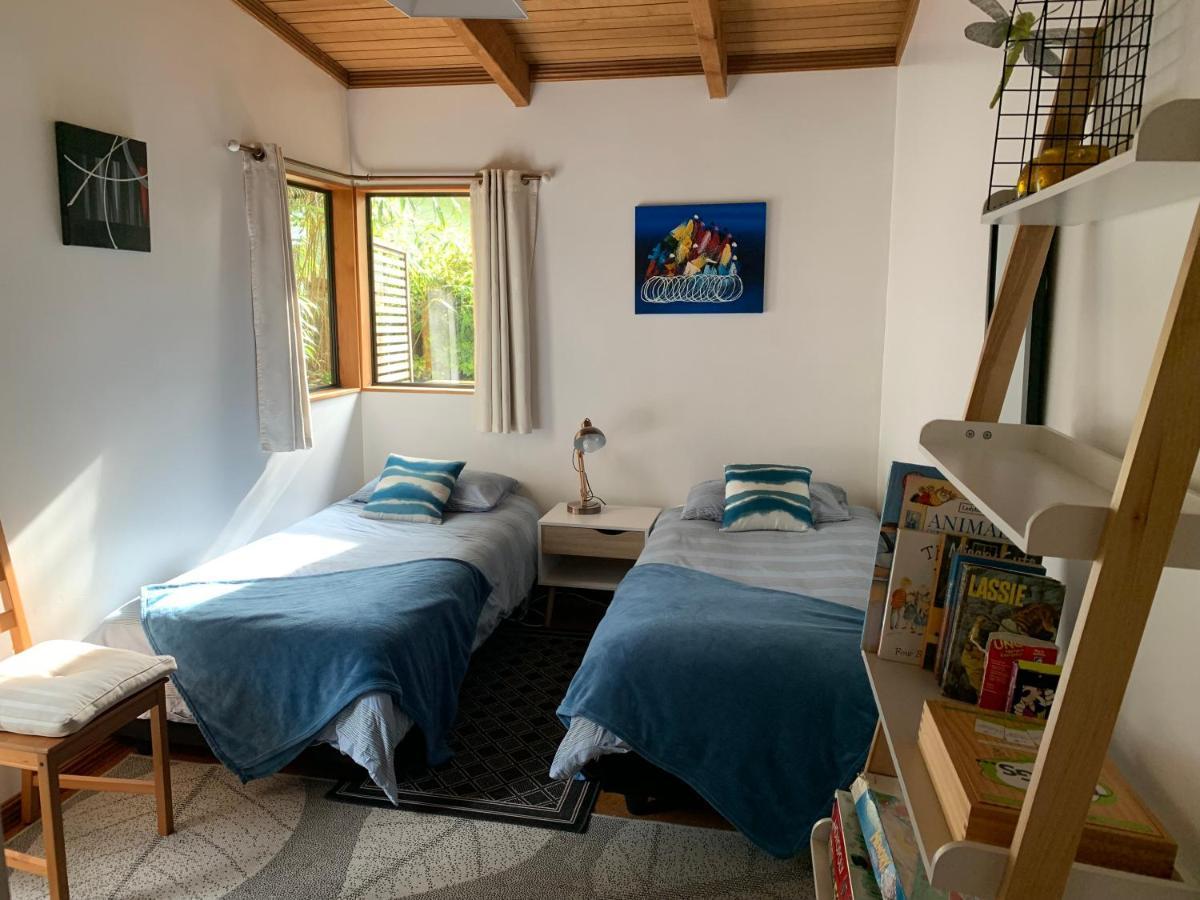 Treetop Hideaway - Taupo Holiday Home Esterno foto